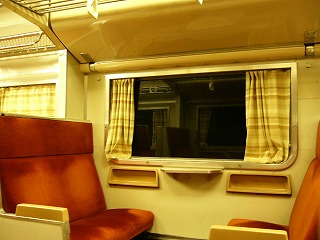 列車内