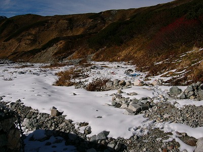 新室堂乗越への道