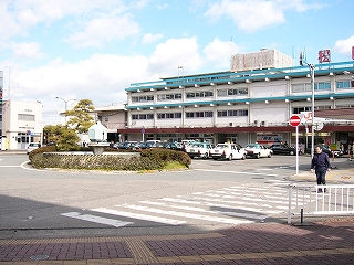 駅鈴のあるロータリー。